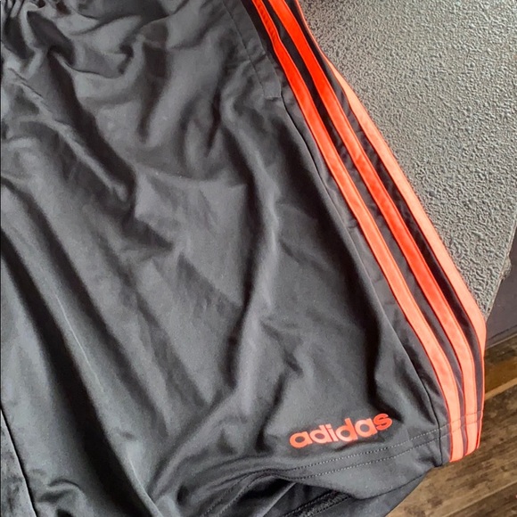 NWT XL Men’s Climacool - Picture 3 of 4